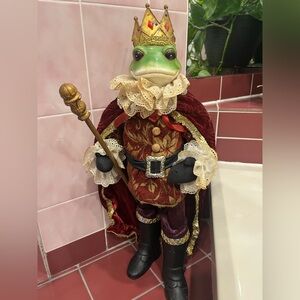 Vintage Katherine’s Collection Frog Prince King Collectible Statue 24 Inch